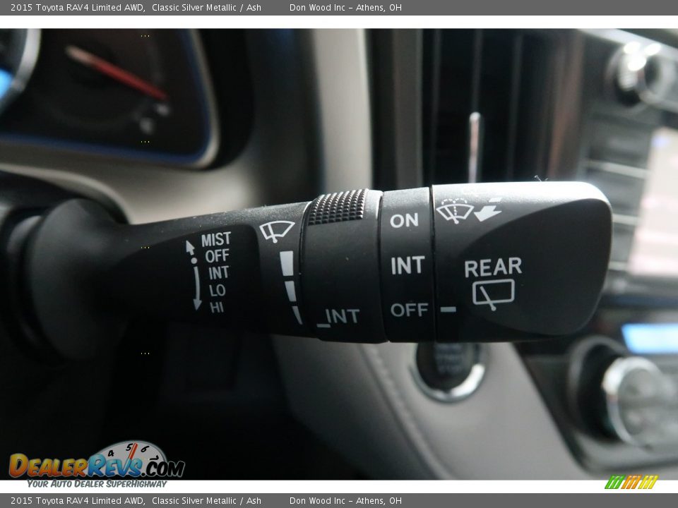 2015 Toyota RAV4 Limited AWD Classic Silver Metallic / Ash Photo #33