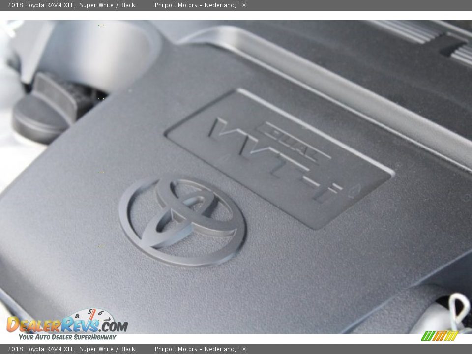 2018 Toyota RAV4 XLE Super White / Black Photo #33