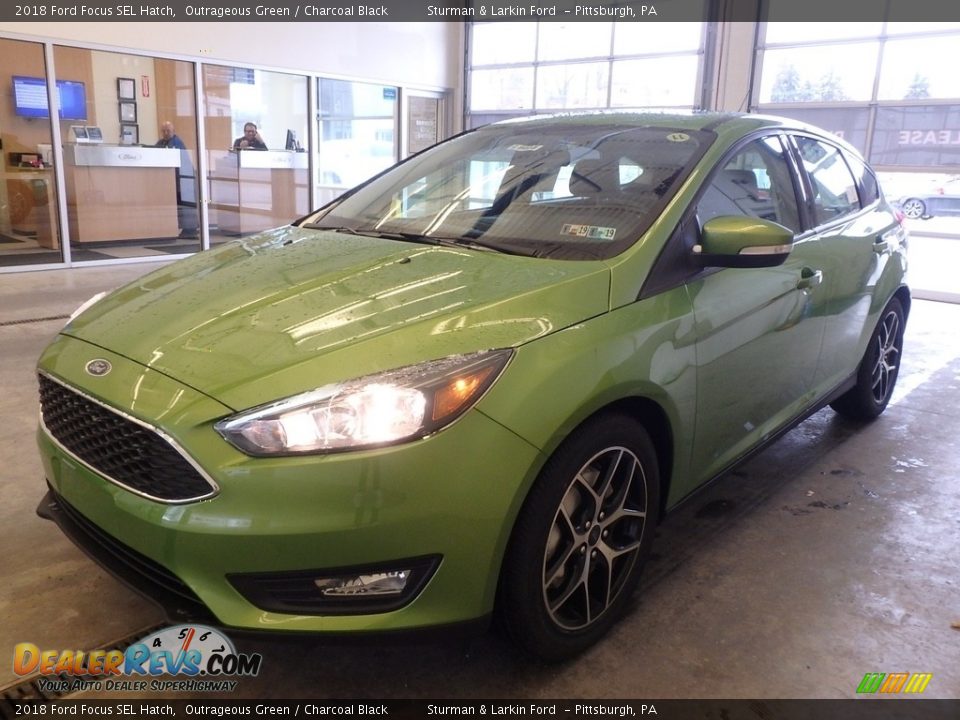 2018 Ford Focus SEL Hatch Outrageous Green / Charcoal Black Photo #4