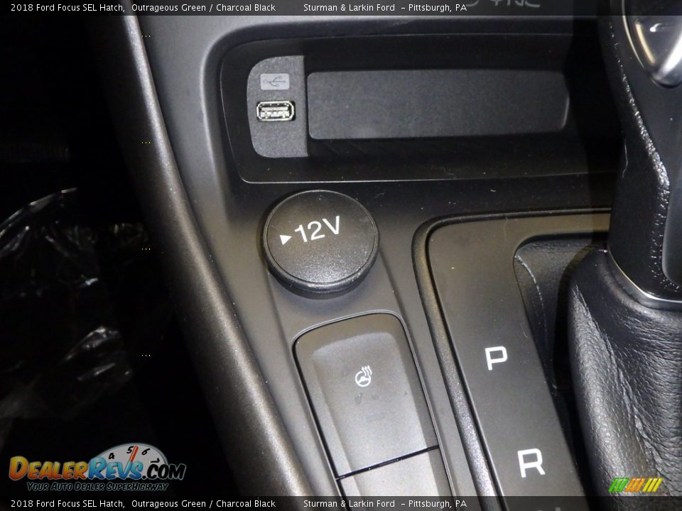 2018 Ford Focus SEL Hatch Outrageous Green / Charcoal Black Photo #14
