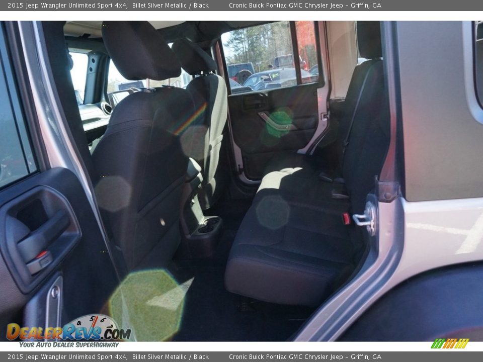 2015 Jeep Wrangler Unlimited Sport 4x4 Billet Silver Metallic / Black Photo #12
