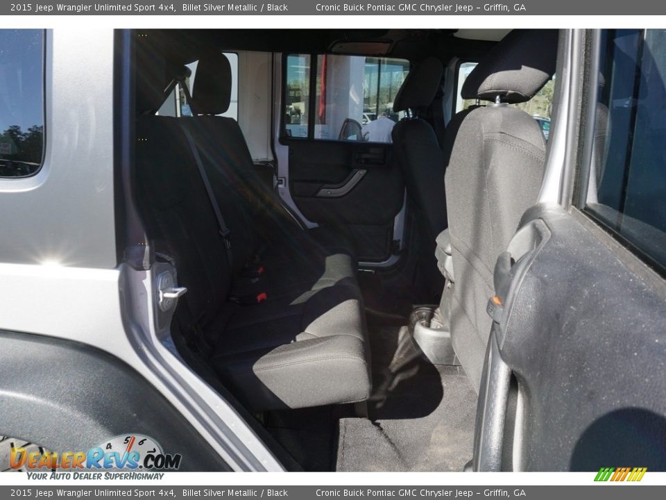 2015 Jeep Wrangler Unlimited Sport 4x4 Billet Silver Metallic / Black Photo #16