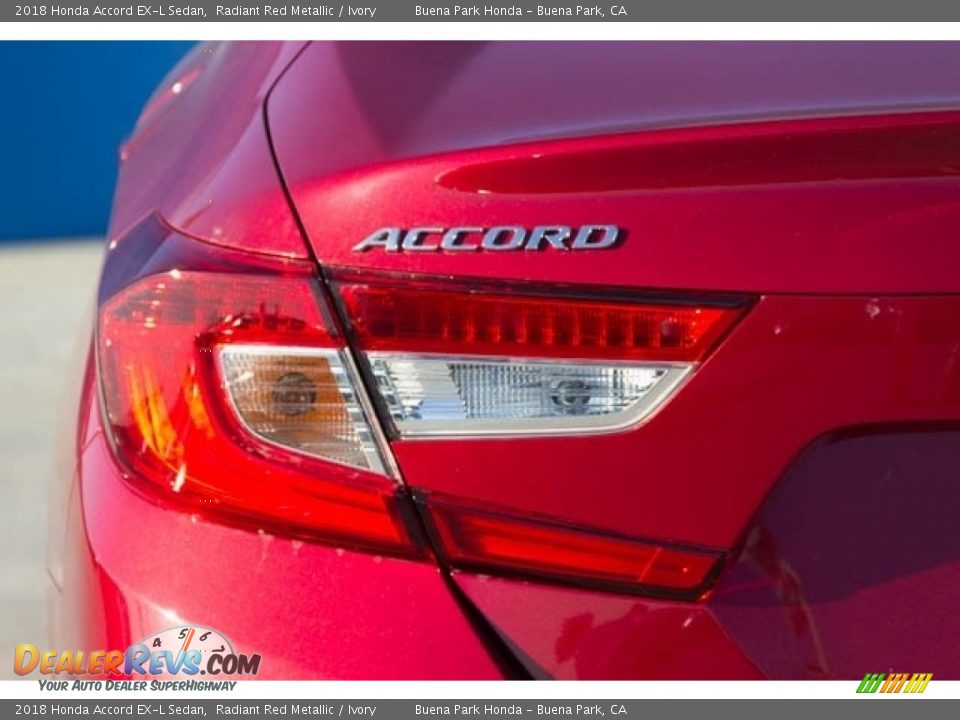 2018 Honda Accord EX-L Sedan Radiant Red Metallic / Ivory Photo #3