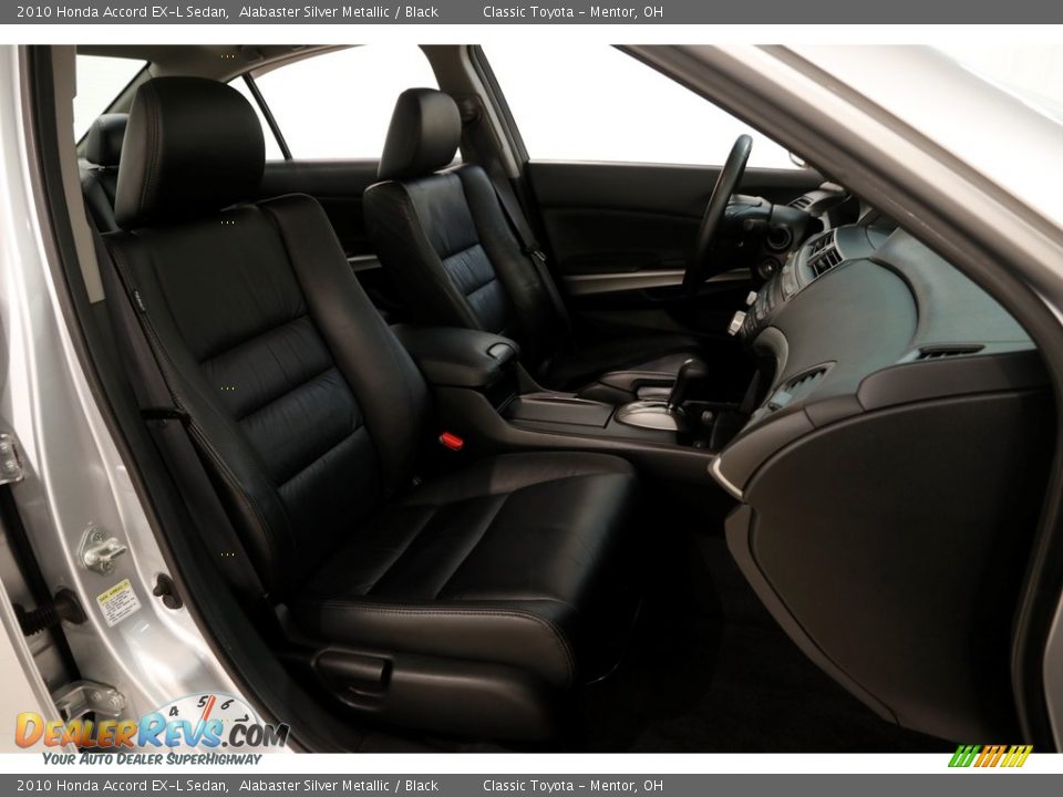 2010 Honda Accord EX-L Sedan Alabaster Silver Metallic / Black Photo #17