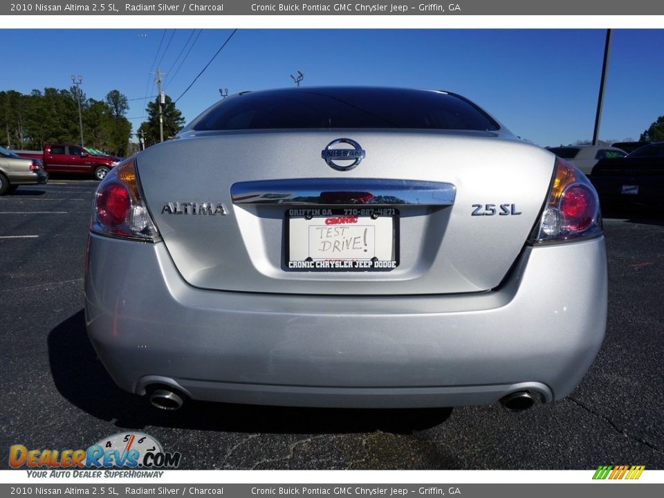 2010 Nissan Altima 2.5 SL Radiant Silver / Charcoal Photo #6