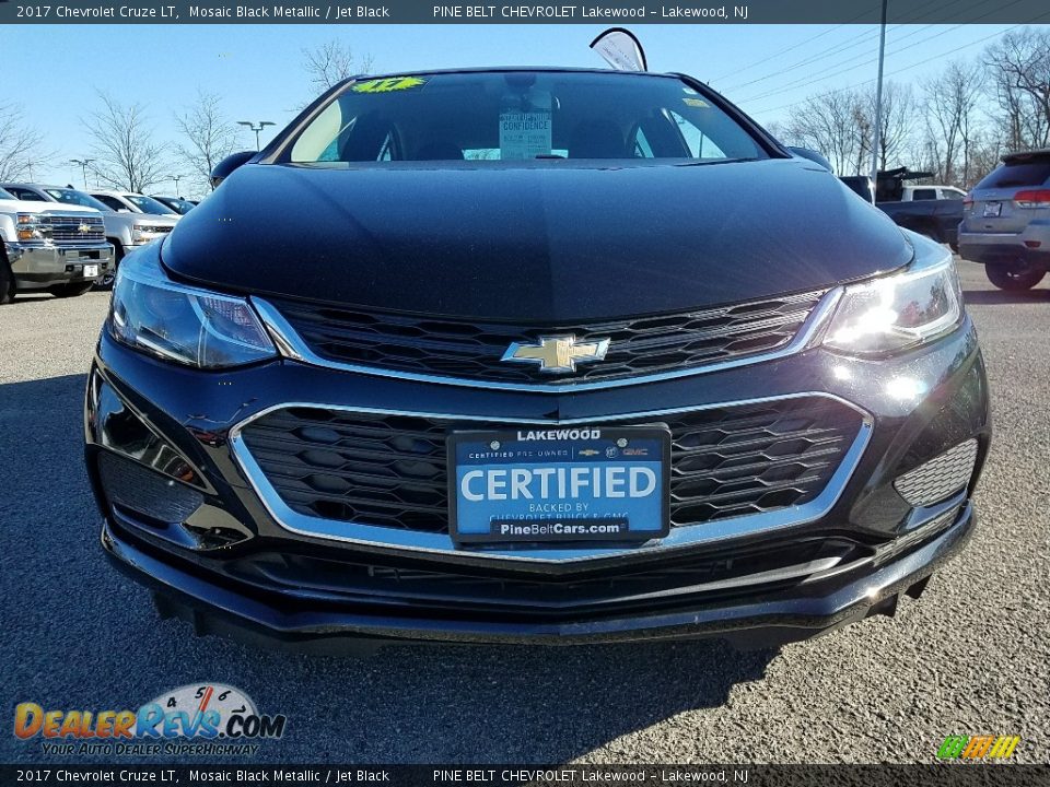 2017 Chevrolet Cruze LT Mosaic Black Metallic / Jet Black Photo #2