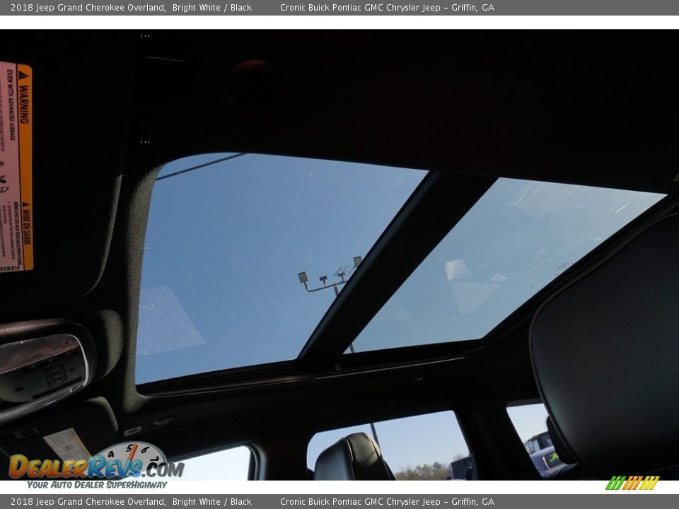 2018 Jeep Grand Cherokee Overland Bright White / Black Photo #9