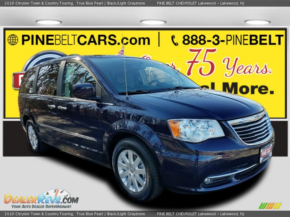 2016 Chrysler Town & Country Touring True Blue Pearl / Black/Light Graystone Photo #1