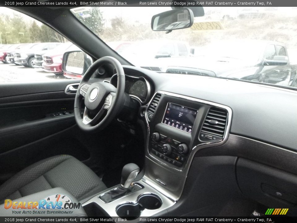 2018 Jeep Grand Cherokee Laredo 4x4 Billet Silver Metallic / Black Photo #11
