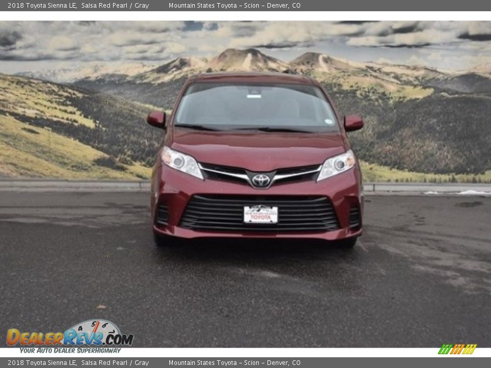 2018 Toyota Sienna LE Salsa Red Pearl / Gray Photo #2