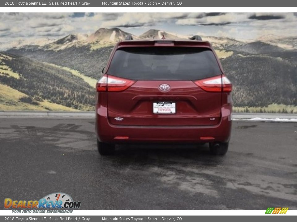 2018 Toyota Sienna LE Salsa Red Pearl / Gray Photo #4
