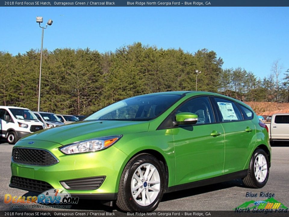 2018 Ford Focus SE Hatch Outrageous Green / Charcoal Black Photo #1
