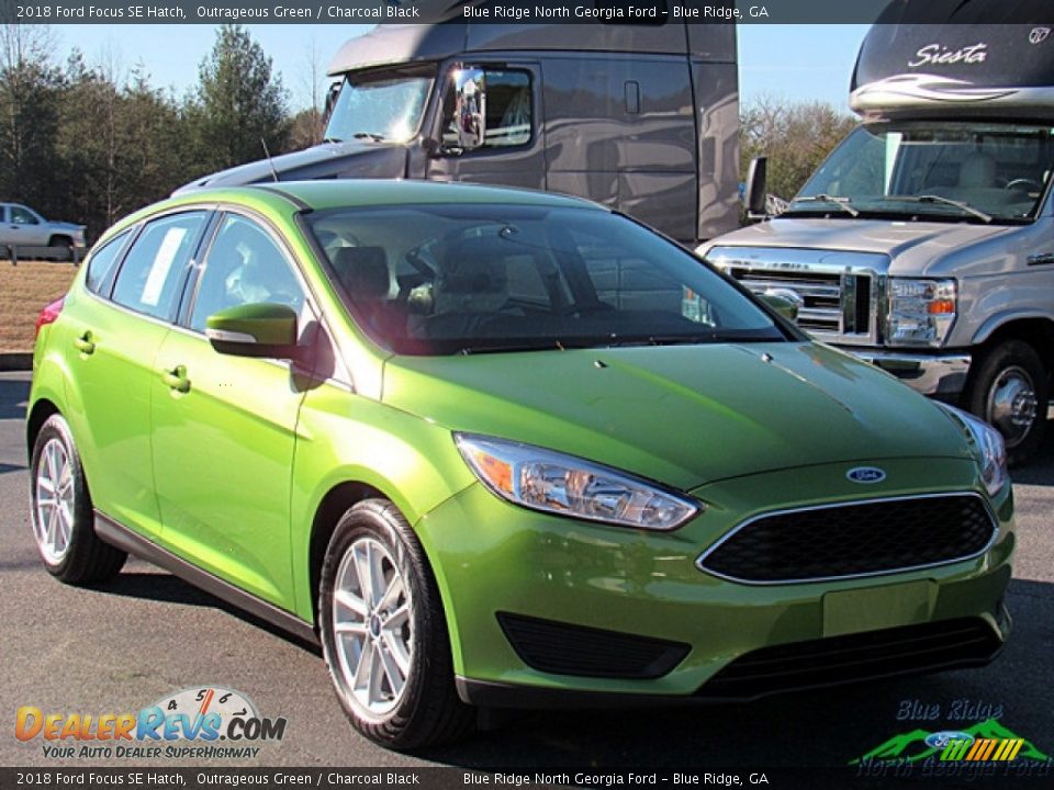 2018 Ford Focus SE Hatch Outrageous Green / Charcoal Black Photo #7