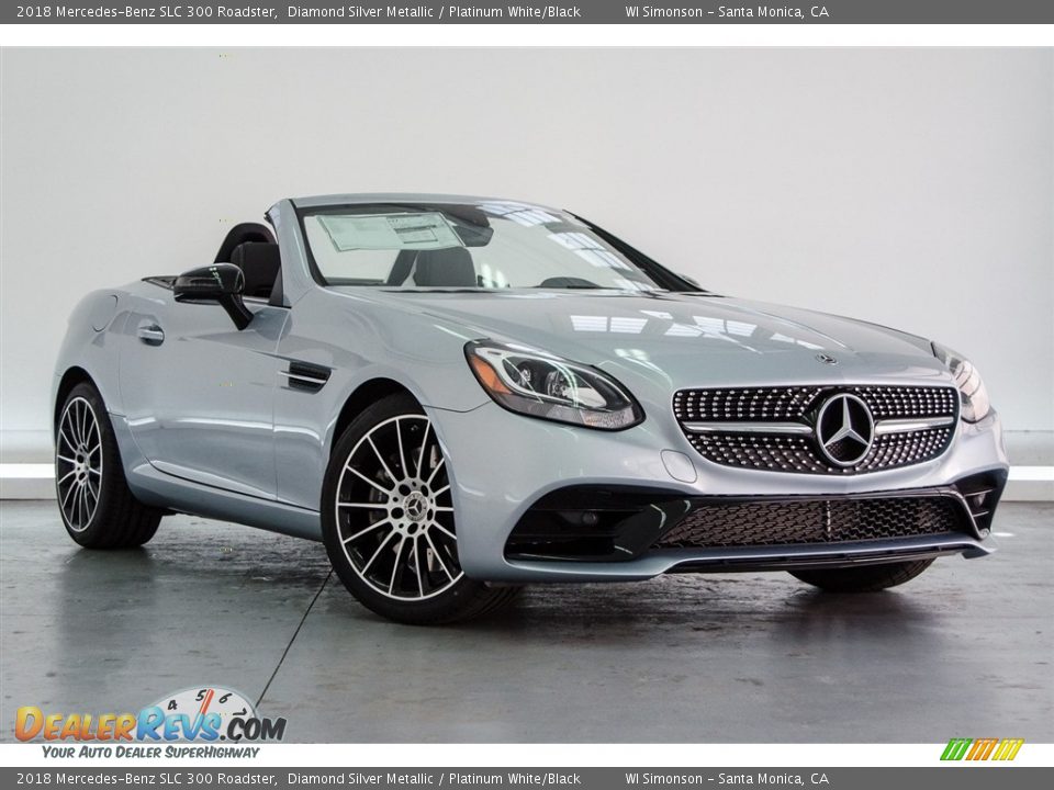 Front 3/4 View of 2018 Mercedes-Benz SLC 300 Roadster Photo #12