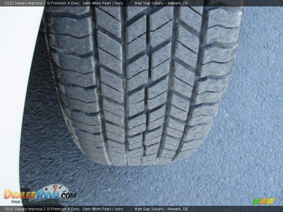 2012 Subaru Impreza 2.0i Premium 4 Door Satin White Pearl / Ivory Photo #22