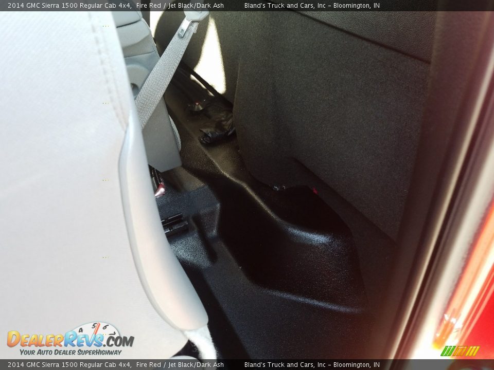 2014 GMC Sierra 1500 Regular Cab 4x4 Fire Red / Jet Black/Dark Ash Photo #29