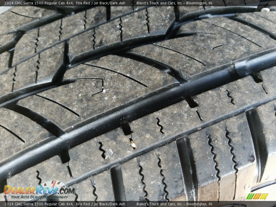 2014 GMC Sierra 1500 Regular Cab 4x4 Fire Red / Jet Black/Dark Ash Photo #31