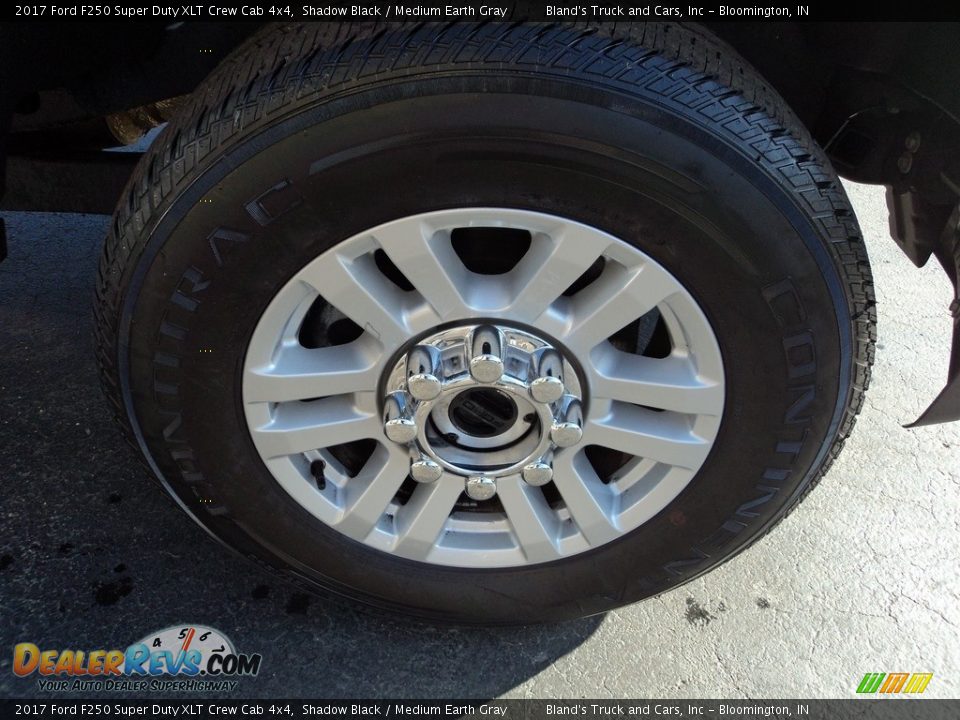 2017 Ford F250 Super Duty XLT Crew Cab 4x4 Shadow Black / Medium Earth Gray Photo #30