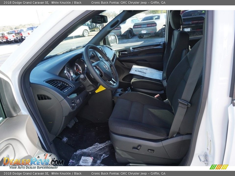 2018 Dodge Grand Caravan SE White Knuckle / Black Photo #9
