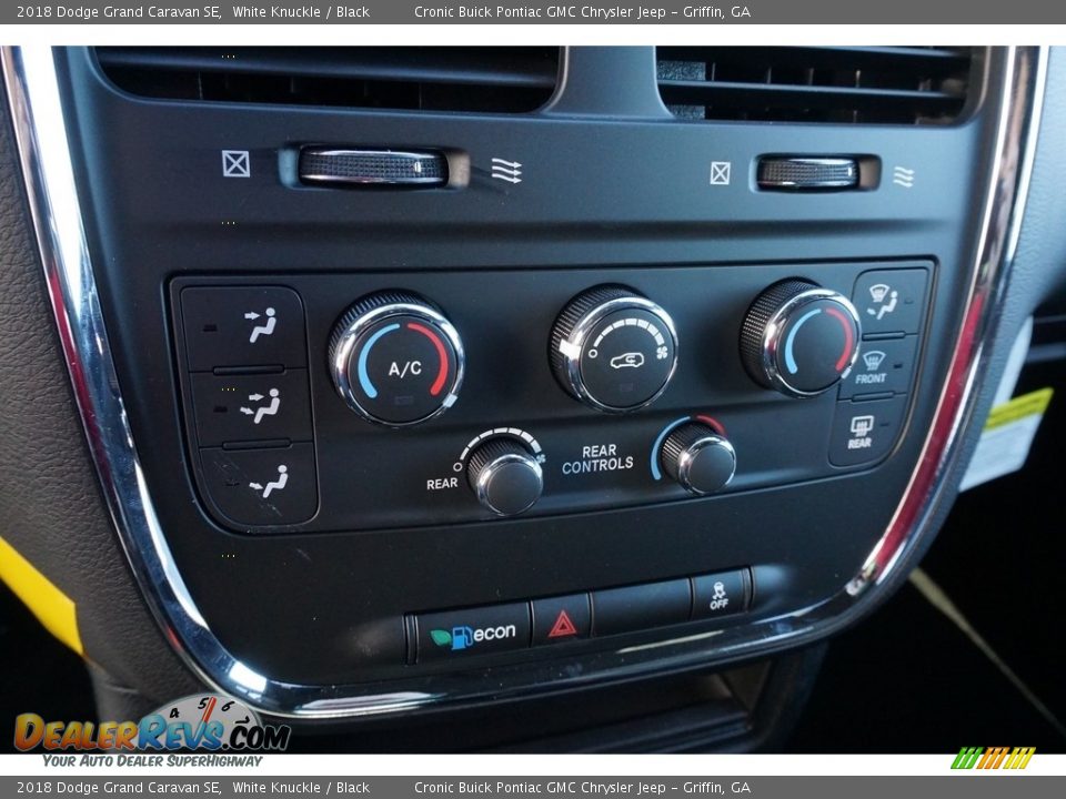 2018 Dodge Grand Caravan SE White Knuckle / Black Photo #14