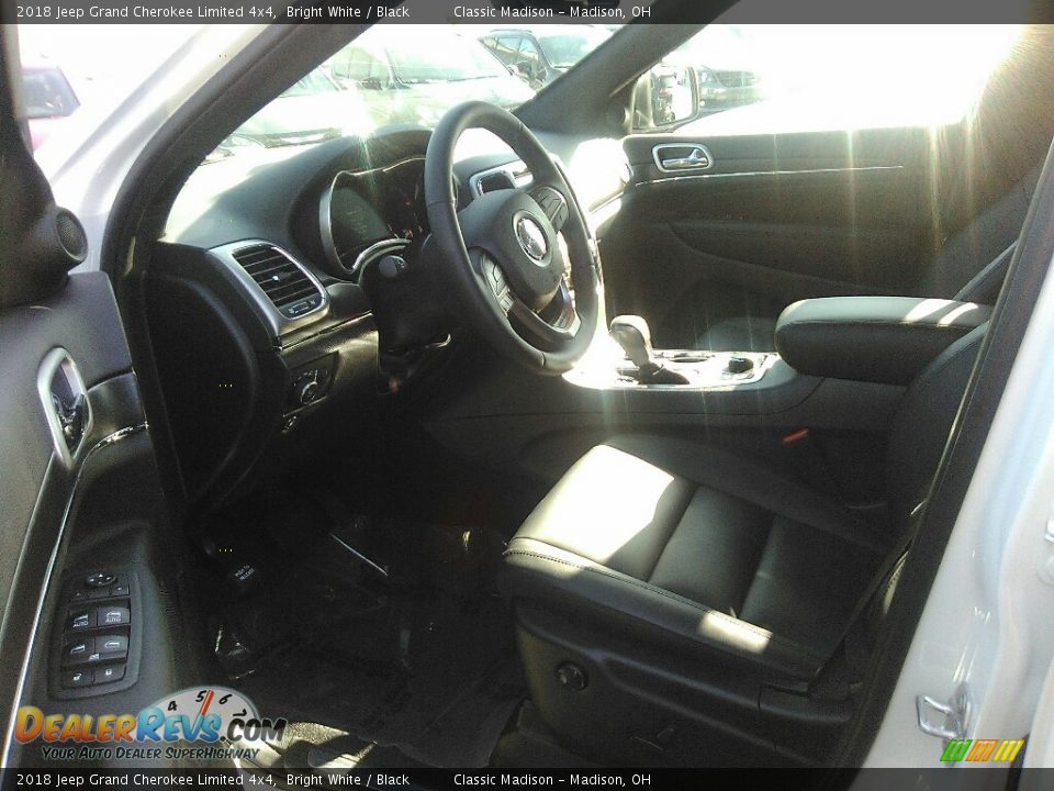 2018 Jeep Grand Cherokee Limited 4x4 Bright White / Black Photo #4