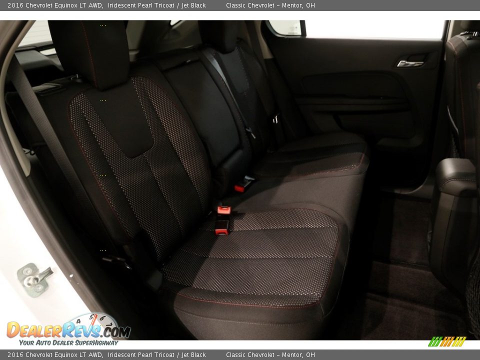 2016 Chevrolet Equinox LT AWD Iridescent Pearl Tricoat / Jet Black Photo #12