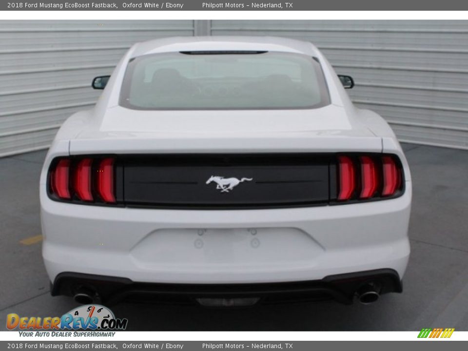 2018 Ford Mustang EcoBoost Fastback Oxford White / Ebony Photo #8