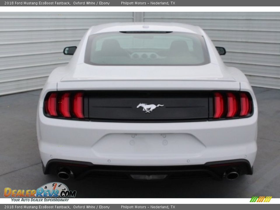 2018 Ford Mustang EcoBoost Fastback Oxford White / Ebony Photo #8