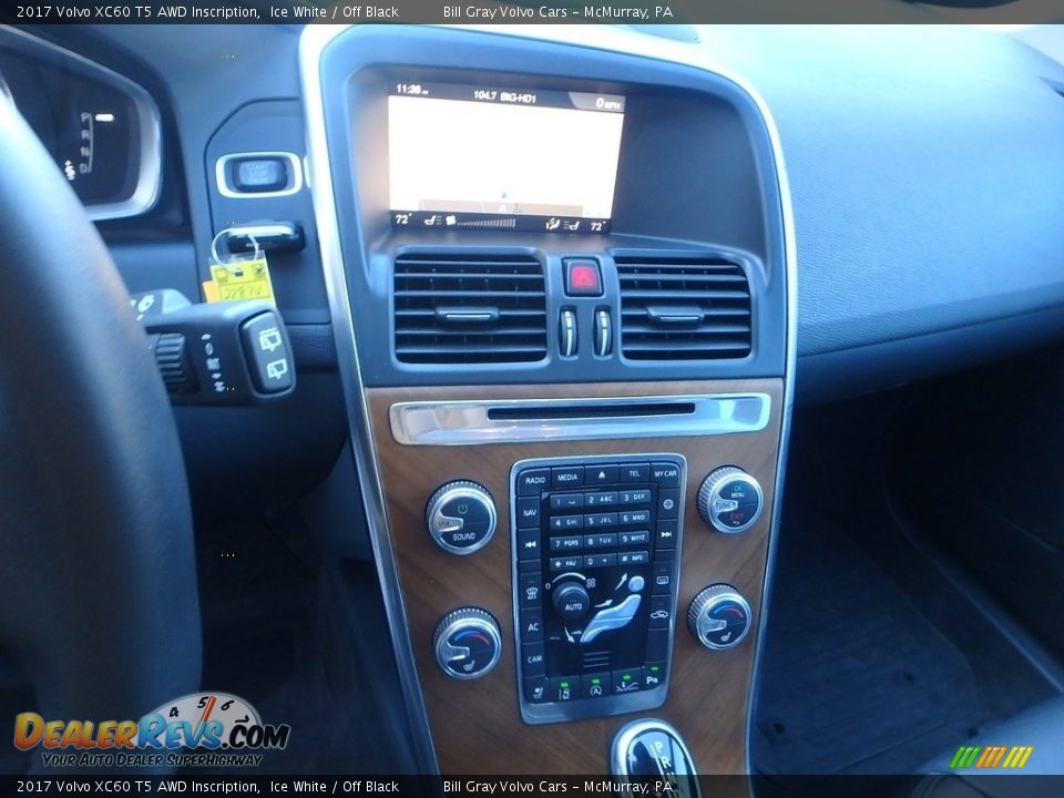 2017 Volvo XC60 T5 AWD Inscription Ice White / Off Black Photo #22