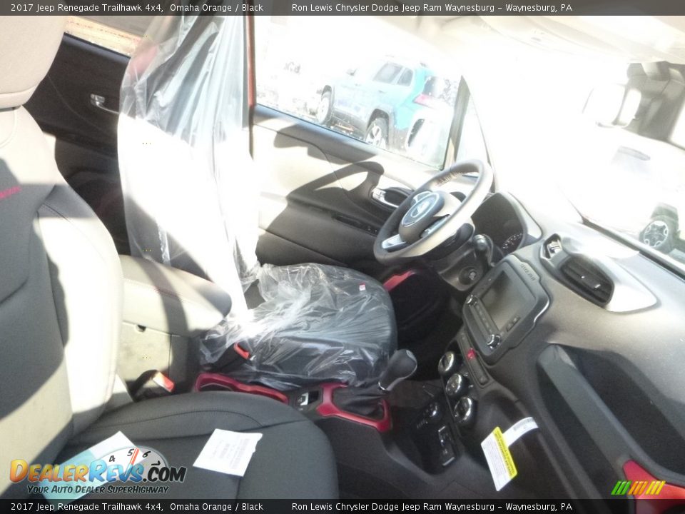 2017 Jeep Renegade Trailhawk 4x4 Omaha Orange / Black Photo #10