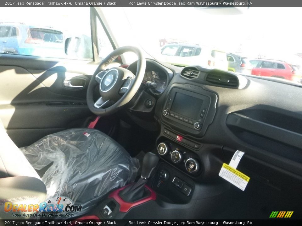 2017 Jeep Renegade Trailhawk 4x4 Omaha Orange / Black Photo #11