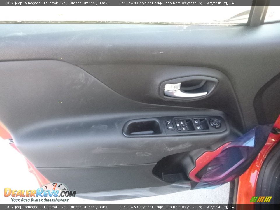 2017 Jeep Renegade Trailhawk 4x4 Omaha Orange / Black Photo #14