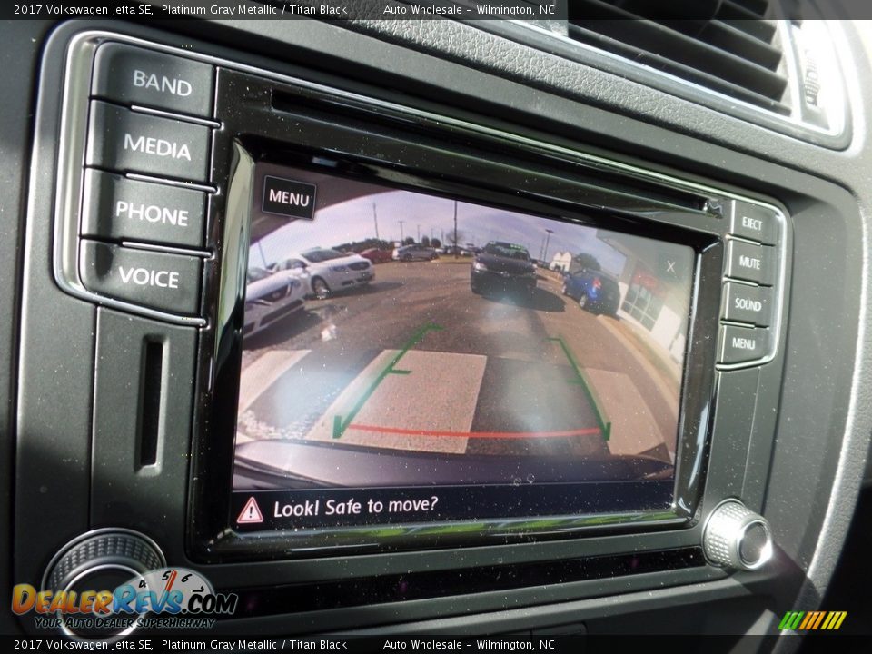 2017 Volkswagen Jetta SE Platinum Gray Metallic / Titan Black Photo #18