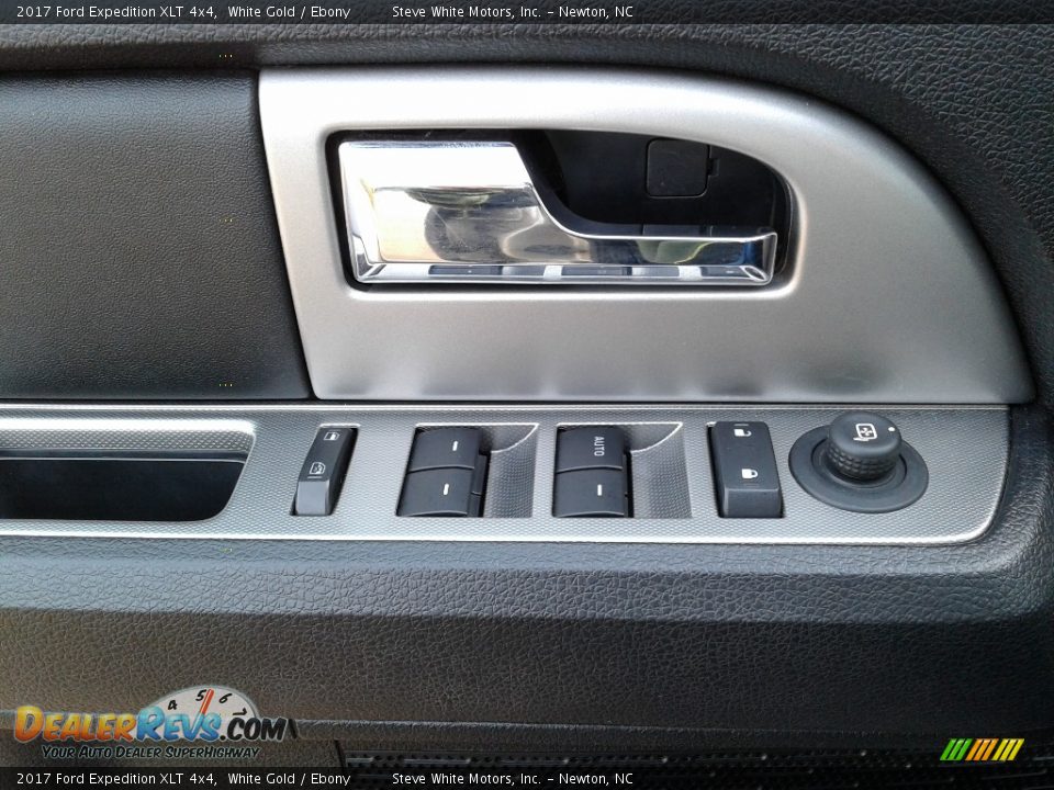 2017 Ford Expedition XLT 4x4 White Gold / Ebony Photo #9