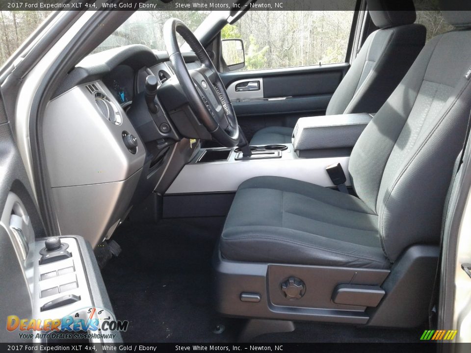 2017 Ford Expedition XLT 4x4 White Gold / Ebony Photo #10