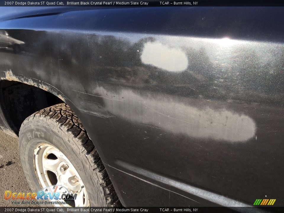 2007 Dodge Dakota ST Quad Cab Brilliant Black Crystal Pearl / Medium Slate Gray Photo #26