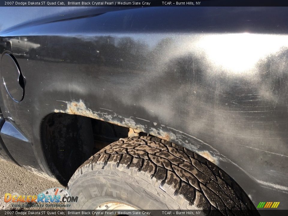 2007 Dodge Dakota ST Quad Cab Brilliant Black Crystal Pearl / Medium Slate Gray Photo #27