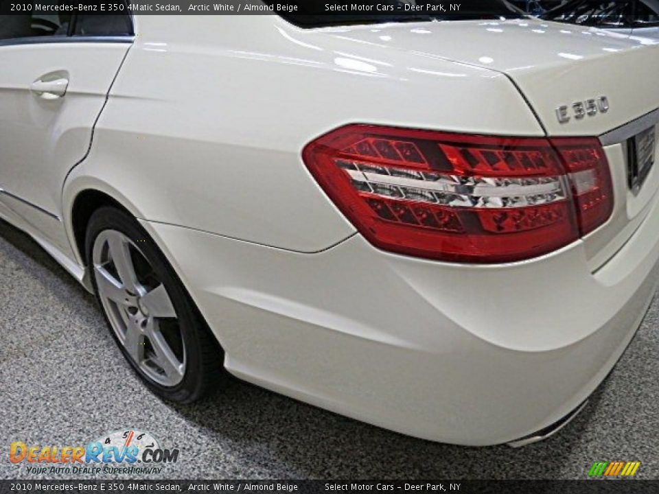 2010 Mercedes-Benz E 350 4Matic Sedan Arctic White / Almond Beige Photo #8