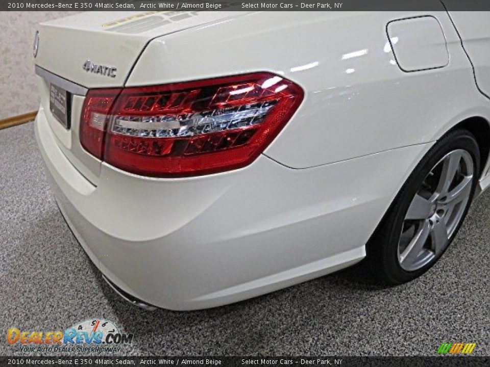2010 Mercedes-Benz E 350 4Matic Sedan Arctic White / Almond Beige Photo #9