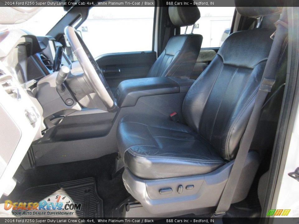 2014 Ford F250 Super Duty Lariat Crew Cab 4x4 White Platinum Tri-Coat / Black Photo #25