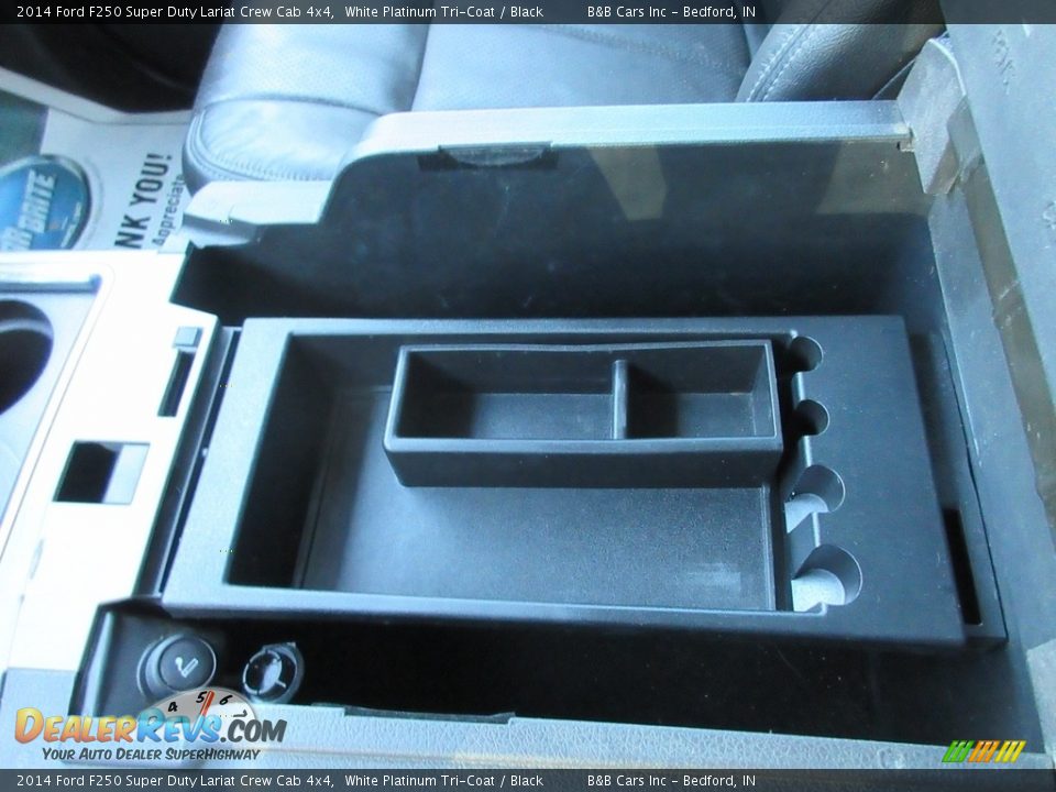 2014 Ford F250 Super Duty Lariat Crew Cab 4x4 White Platinum Tri-Coat / Black Photo #31