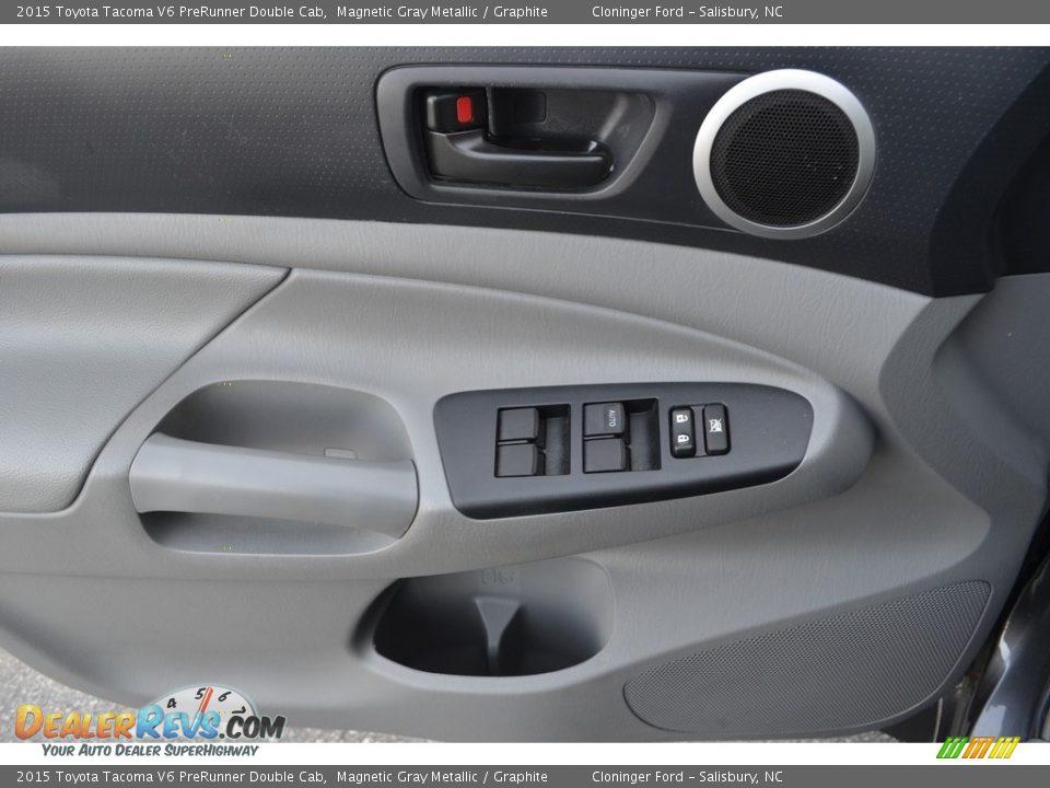 2015 Toyota Tacoma V6 PreRunner Double Cab Magnetic Gray Metallic / Graphite Photo #9