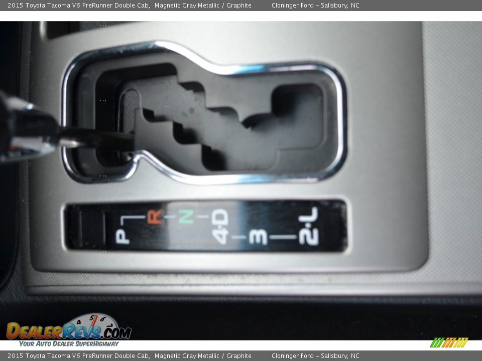 2015 Toyota Tacoma V6 PreRunner Double Cab Magnetic Gray Metallic / Graphite Photo #20