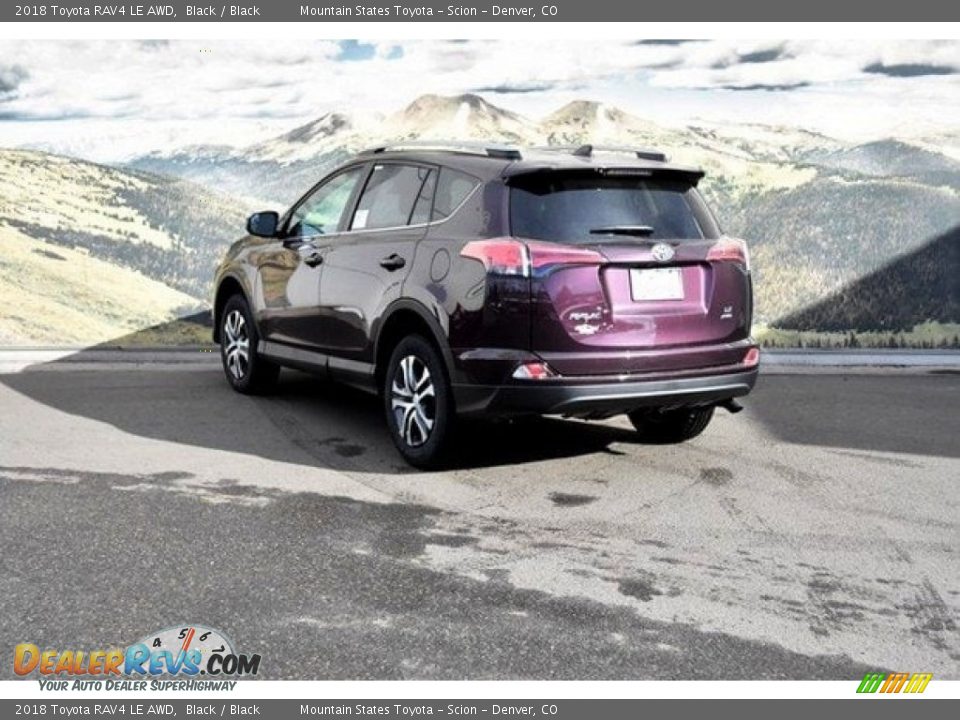 2018 Toyota RAV4 LE AWD Black / Black Photo #3