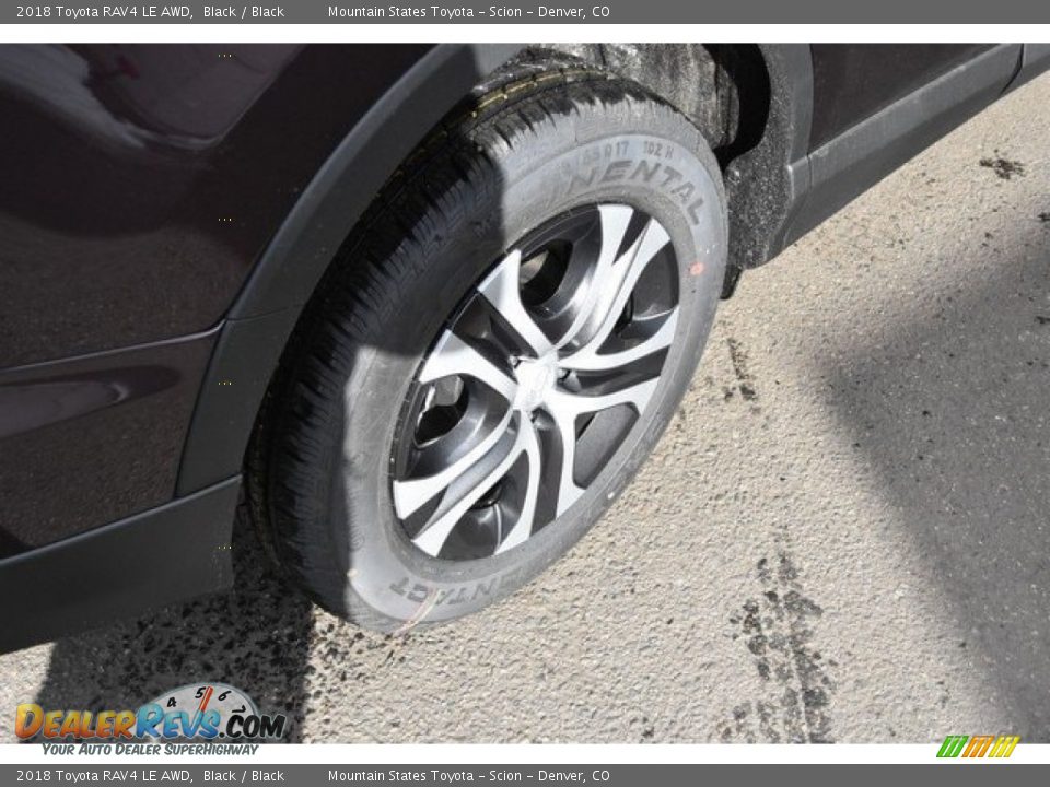 2018 Toyota RAV4 LE AWD Black / Black Photo #9