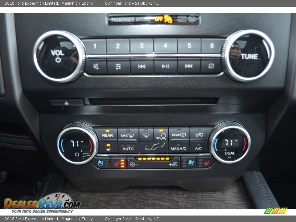 Controls of 2018 Ford Expedition Limited Photo #22