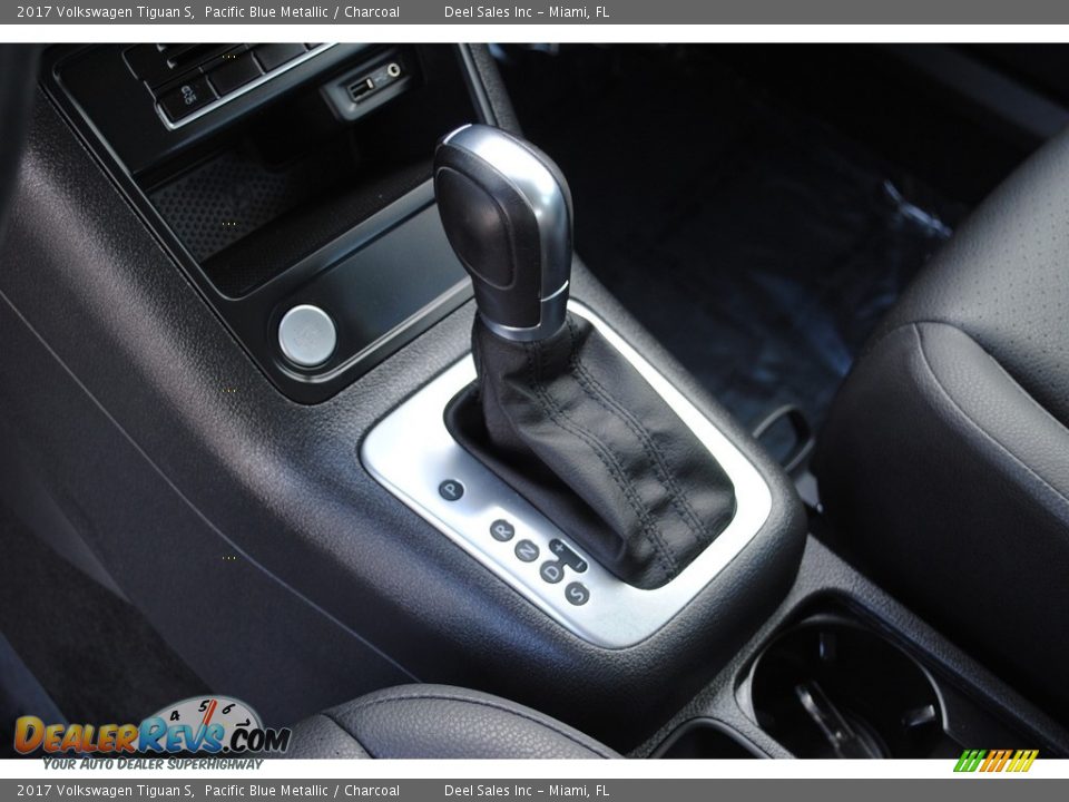 2017 Volkswagen Tiguan S Pacific Blue Metallic / Charcoal Photo #15