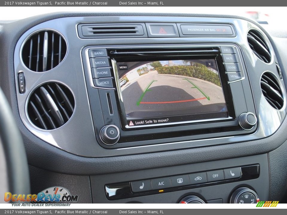 2017 Volkswagen Tiguan S Pacific Blue Metallic / Charcoal Photo #17