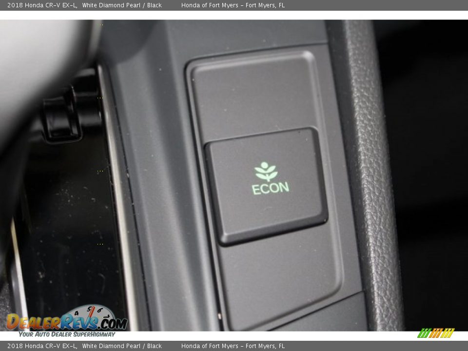 2018 Honda CR-V EX-L White Diamond Pearl / Black Photo #31