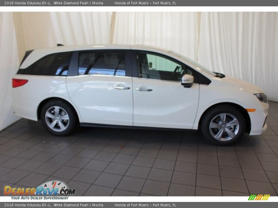 2018 Honda Odyssey EX-L White Diamond Pearl / Mocha Photo #3